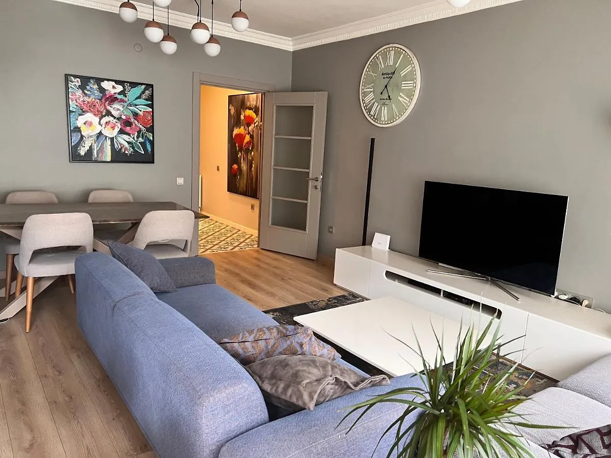 Center Of Istanbul, Luxurious, Nodern, Full Flat Apartment